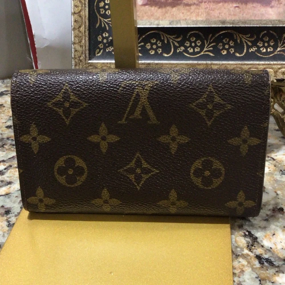 Louis Vuitton Brown Monogram Flap Wallet Authentic EUC